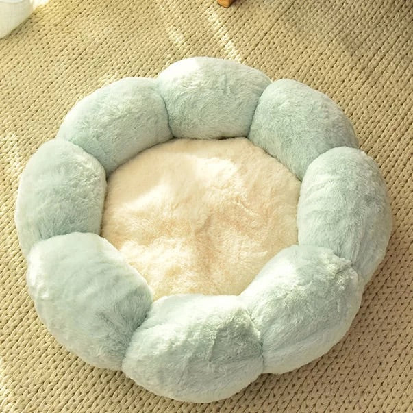 Ultra Comfort Cat Bed in Round Flowers