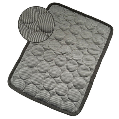 Tapis rafraîchissant pour animaux Animallerys, solution de soulagement thermique pour chiens ou chats, surface en tissu rafraîchissant.