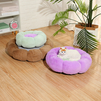 Ultra Comfort Cat Bed in Round Flowers